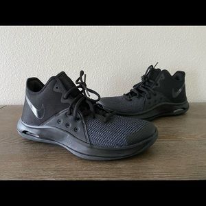 Nike Air Versitile II Mens Hi Top Basketball Trainer Sneakers **Never Worn!**